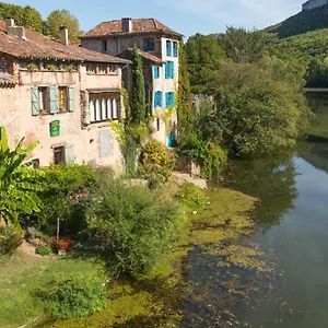 Marie Colline A La Campagne Saint-Antonin